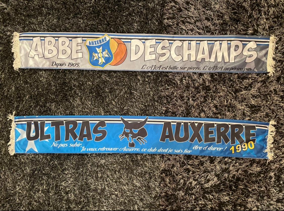 AJ Auxerre - 01 - ULTRAS