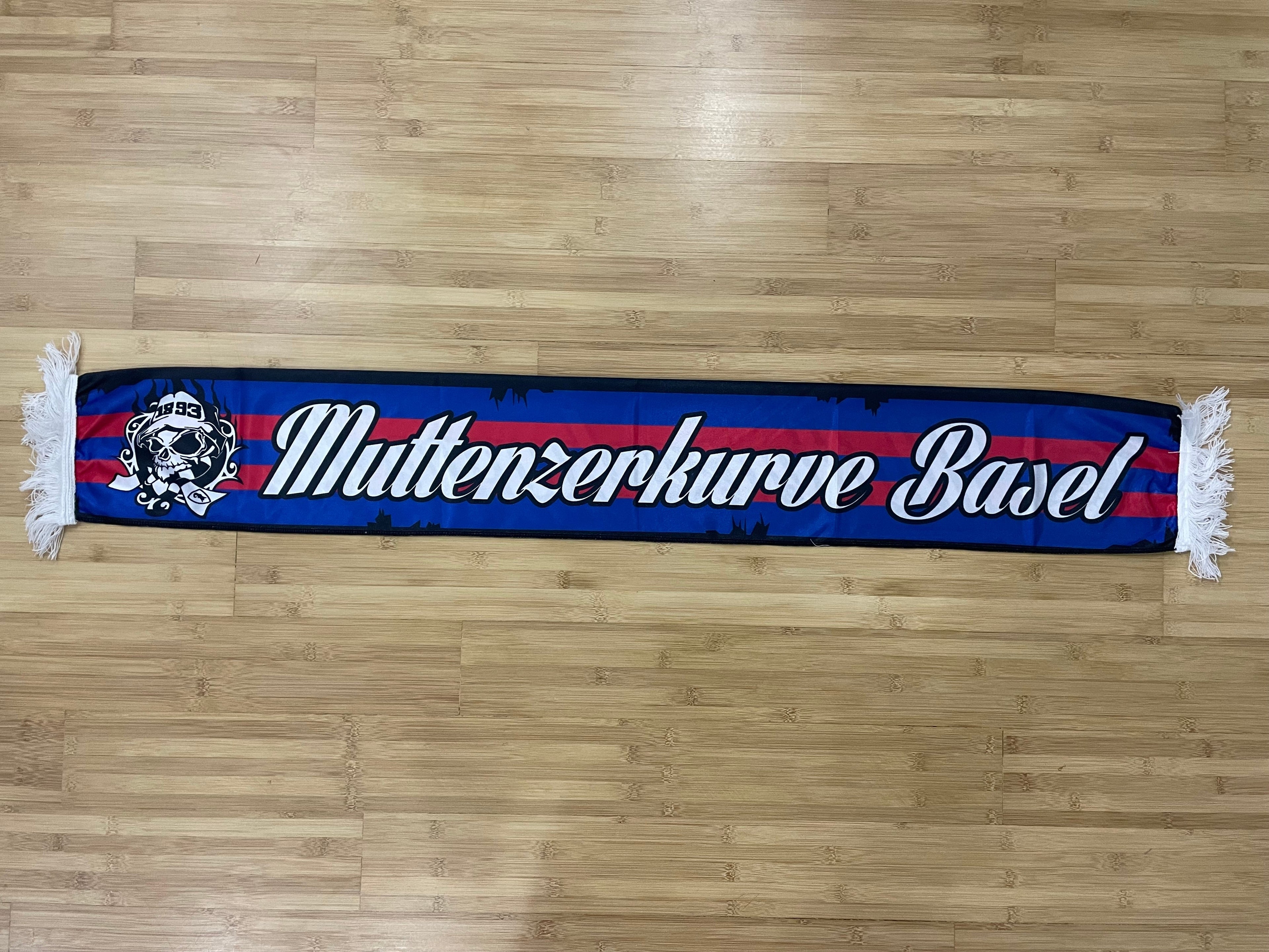 FC Basel 1893 - 08 - MUTTENZERKURVE BASEL