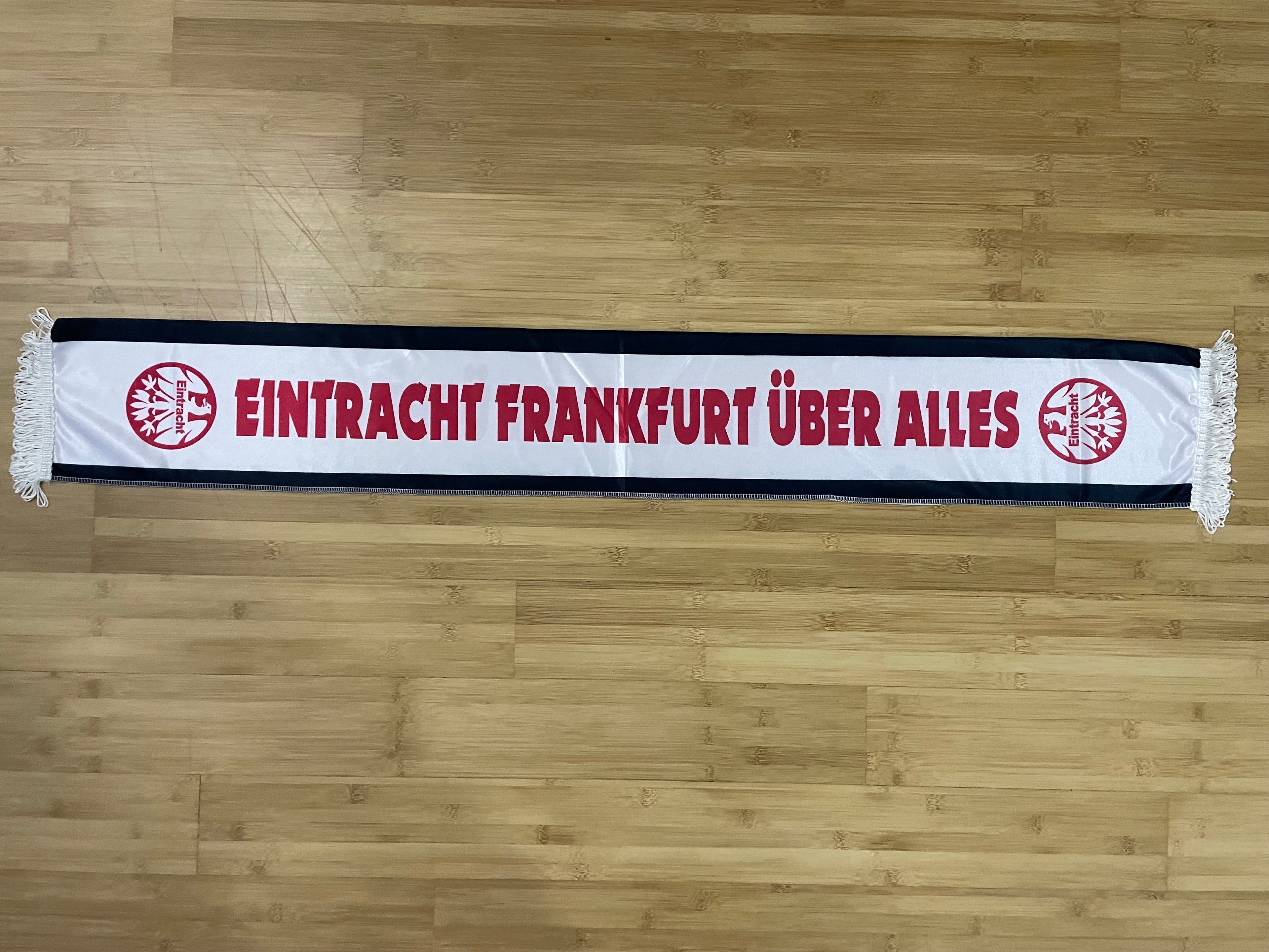 Eintracht Frankfurt - 17 - UBER ALLES