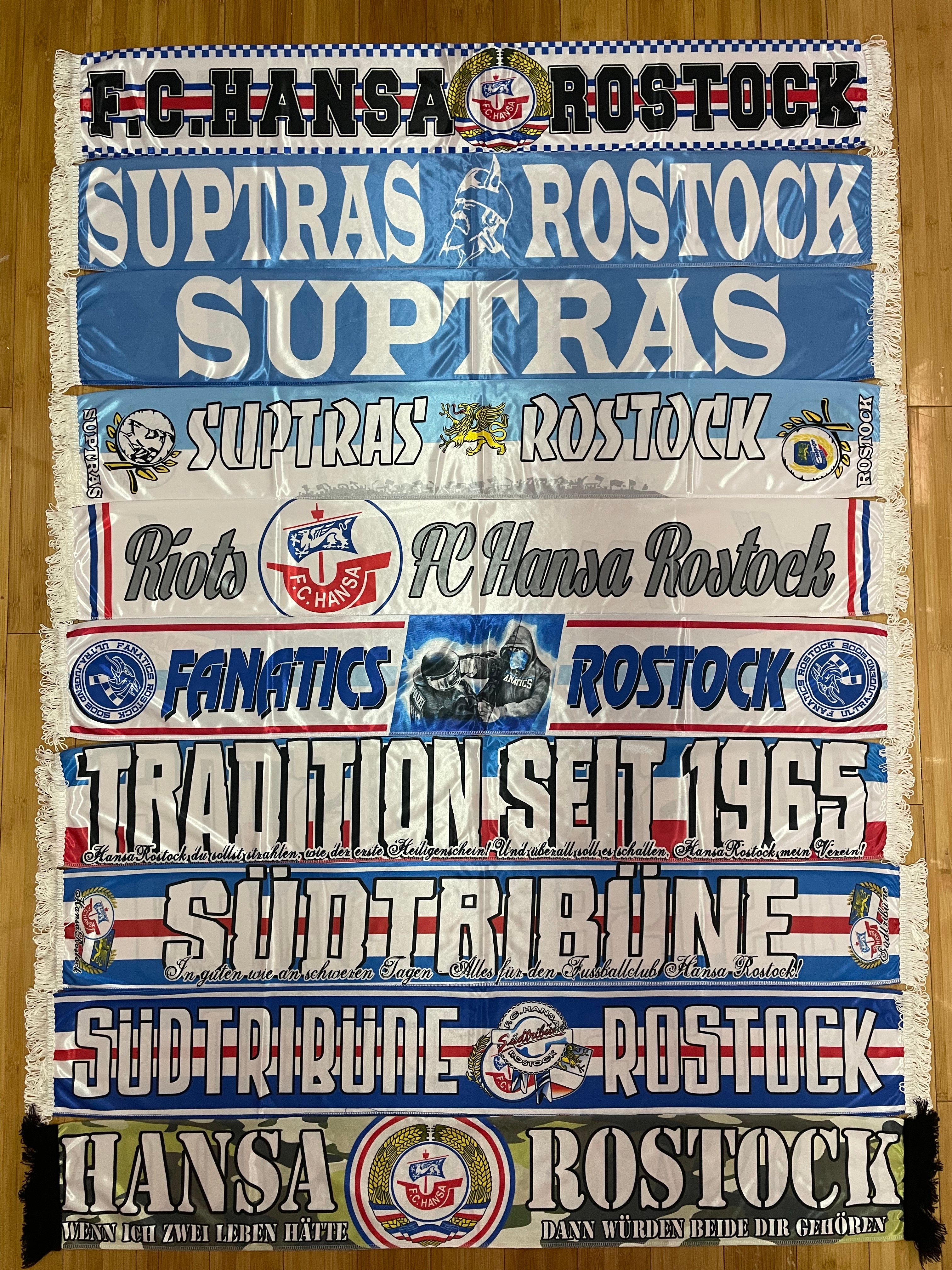 FC Hansa Rostock - 10 seidenschals SUPTRAS SUDTRIBUNE
