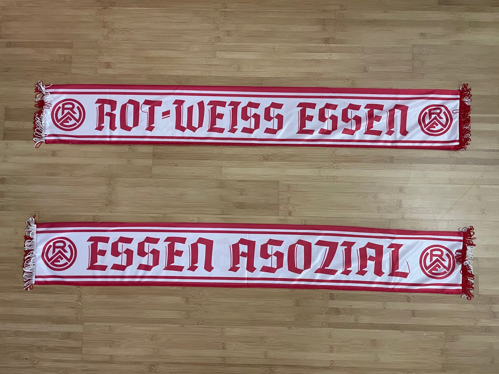 Rot-Weiss Essen - 12 - ESSEN  ASOZIAL