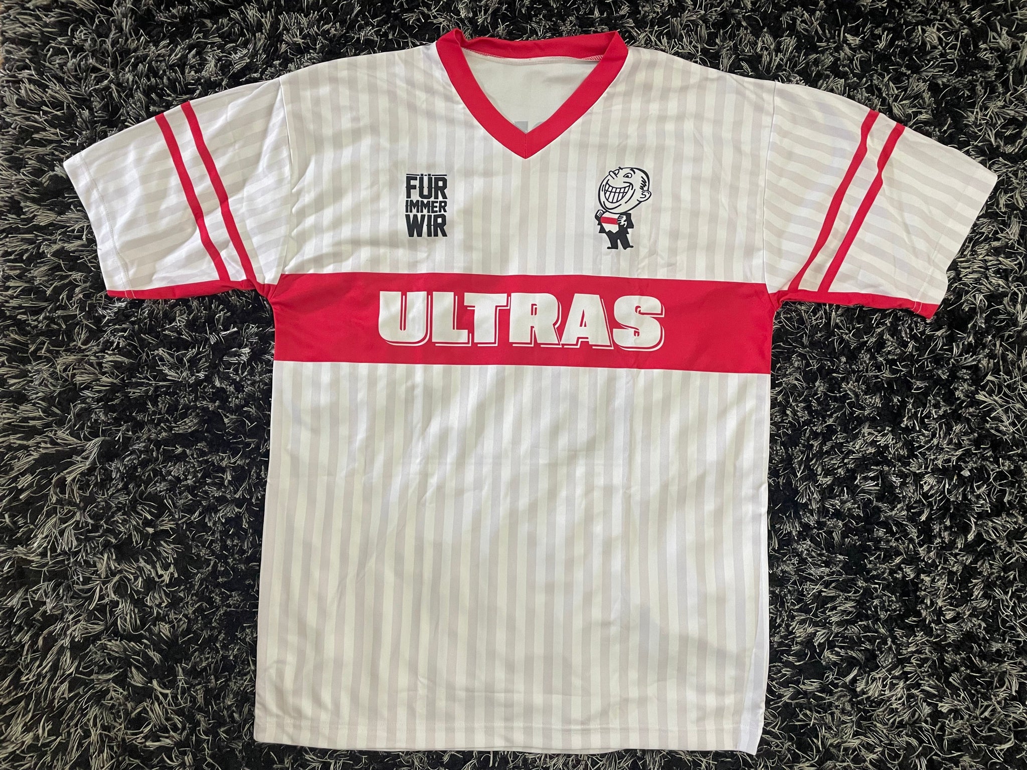 VfB Stuttgart - jersey - XL size