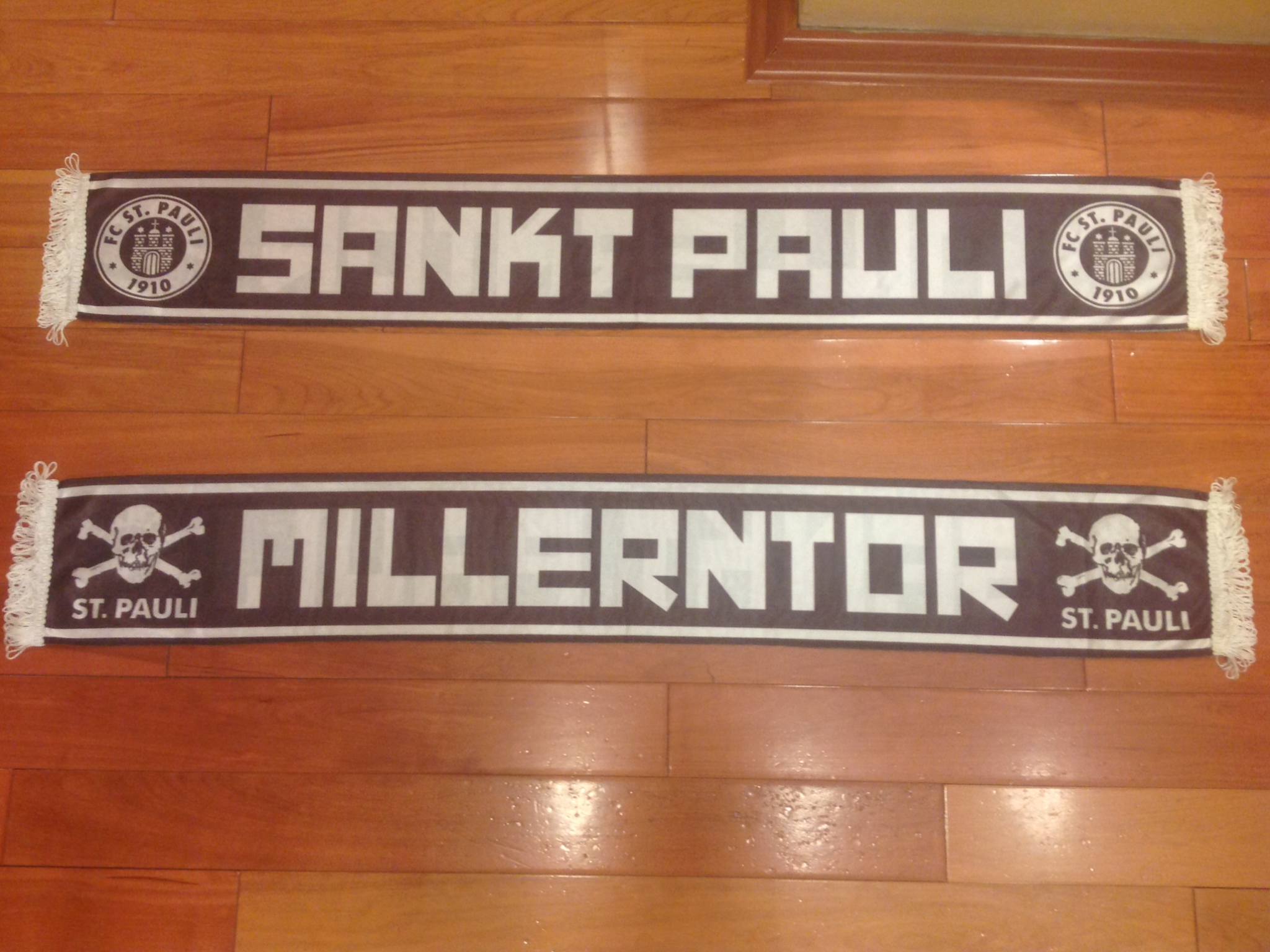 FC St. Pauli - 12 - SANKT PAULI / MILLERNTOR