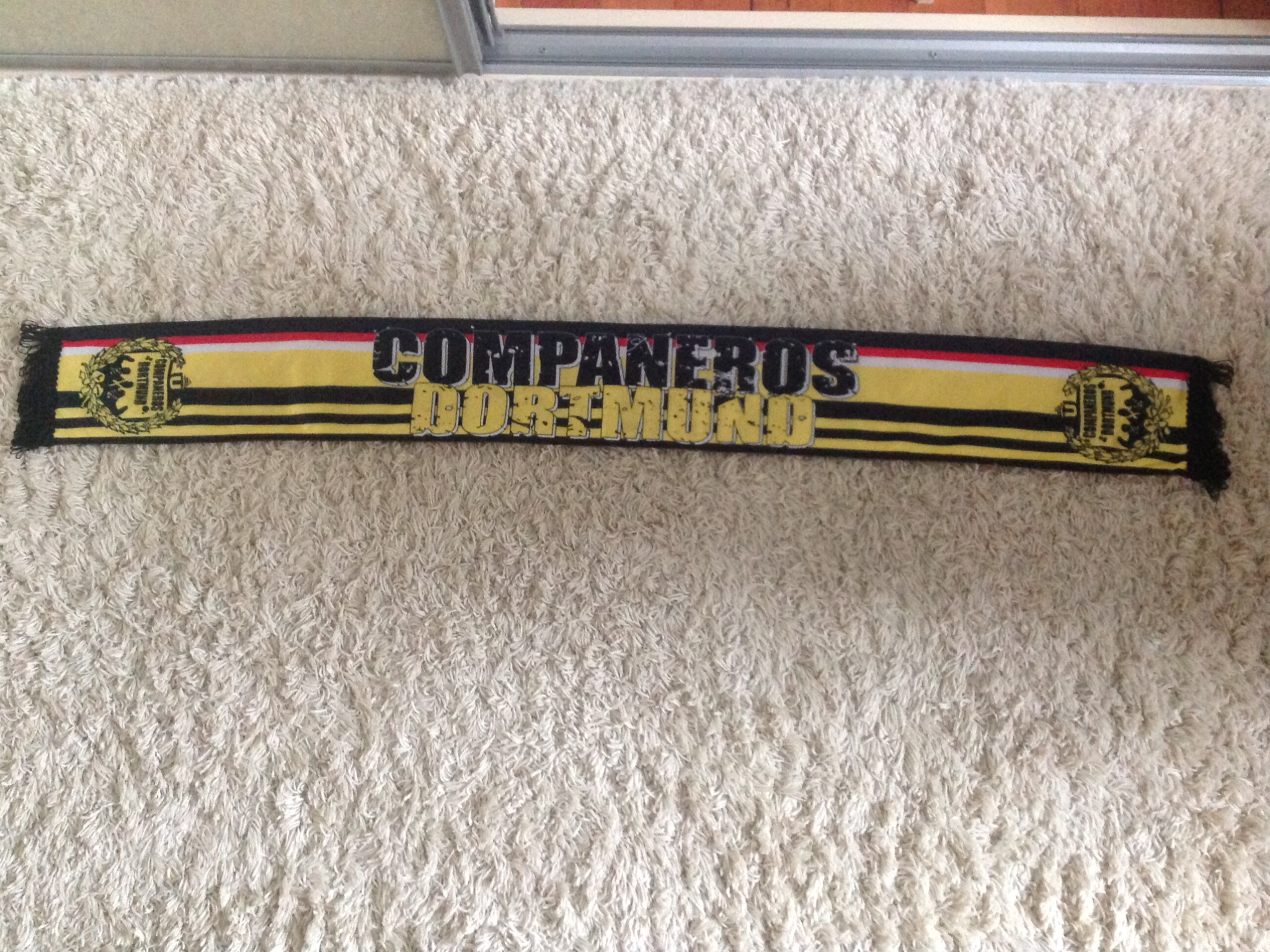 Borussia Dortmund - 01 - COMPANEROS