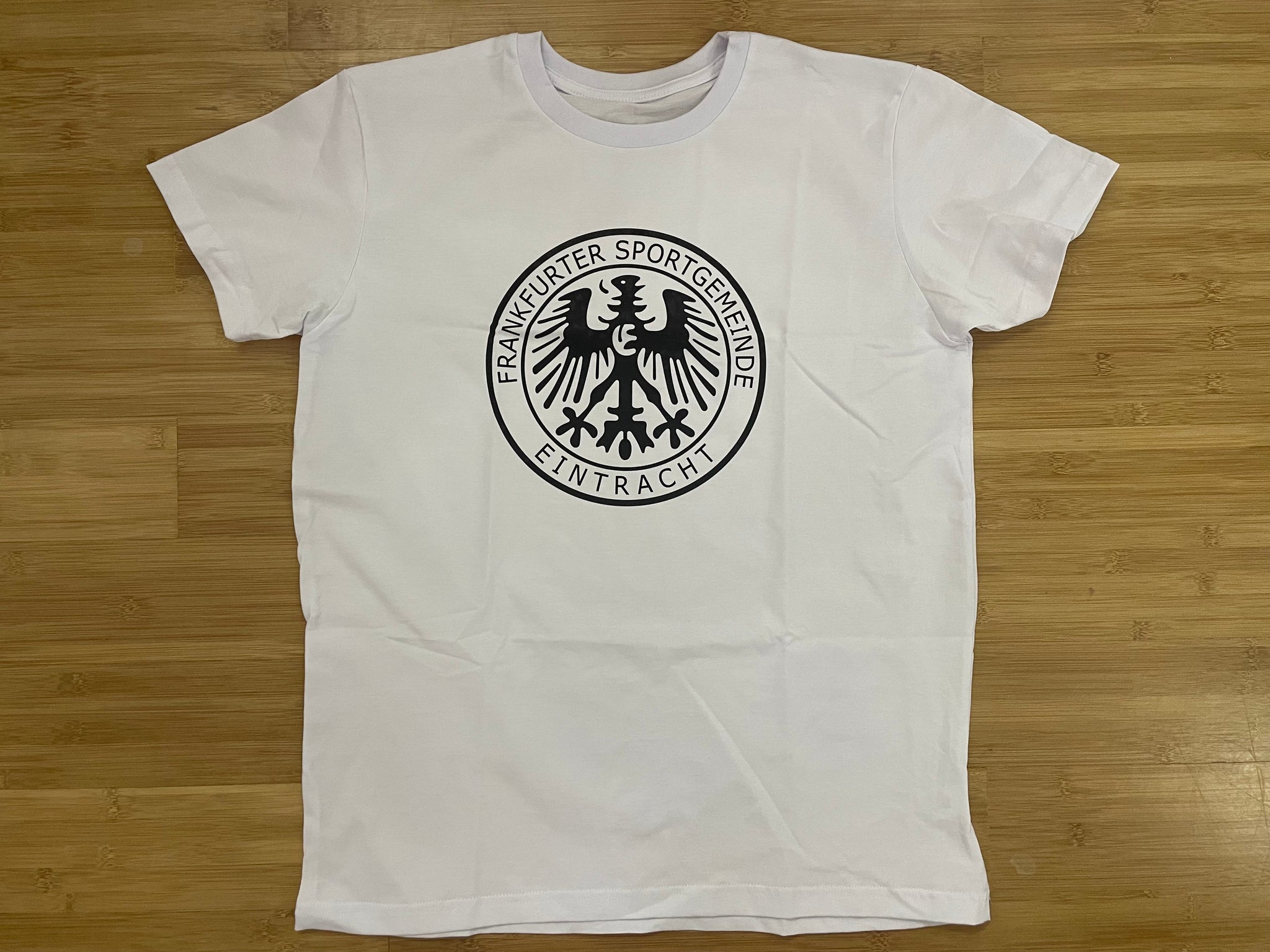 Eintracht Frankfurt - t-shirt - 03 - M size