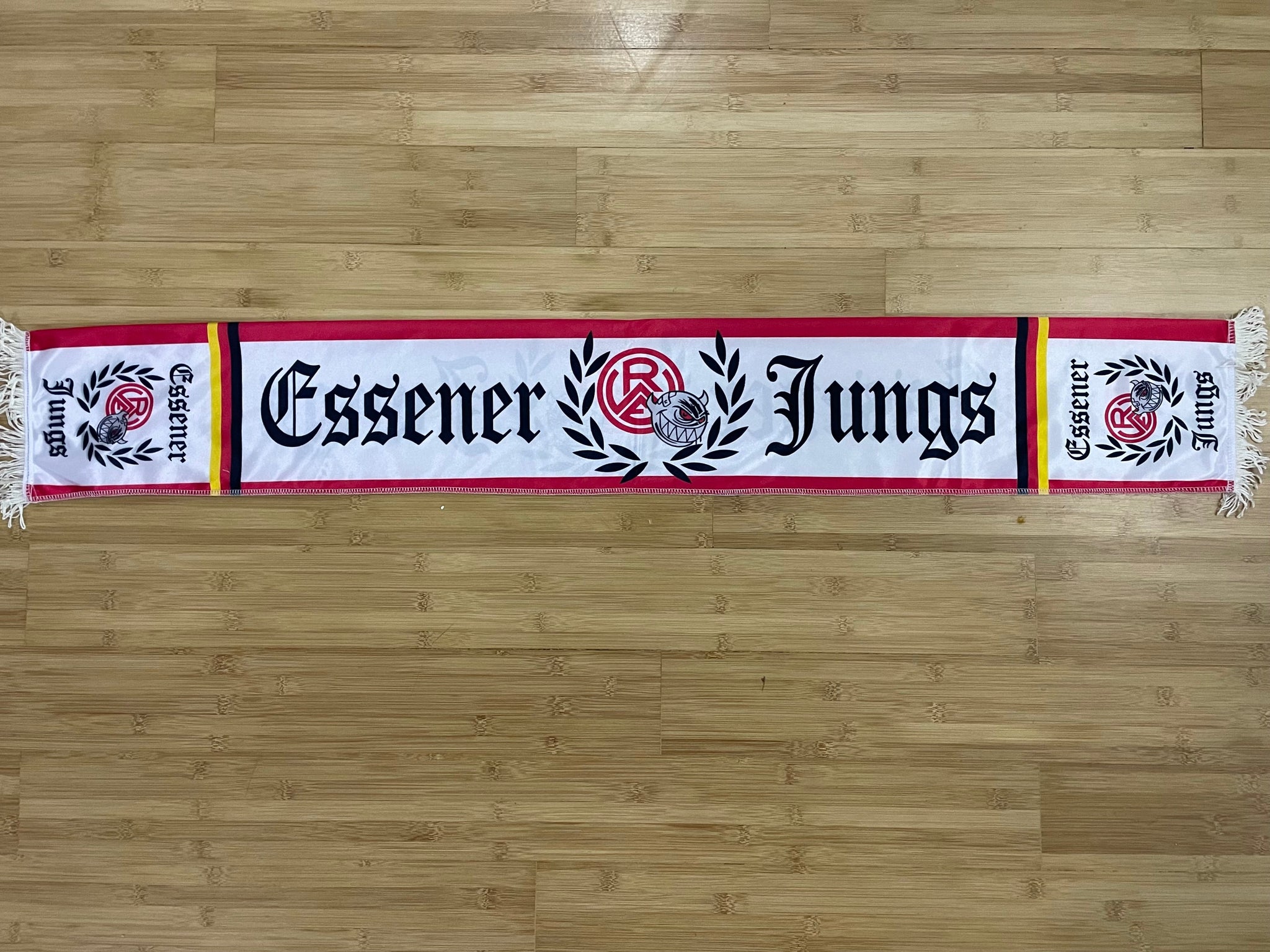 Rot-Weiss Essen - 04- ESSENER JUNGS