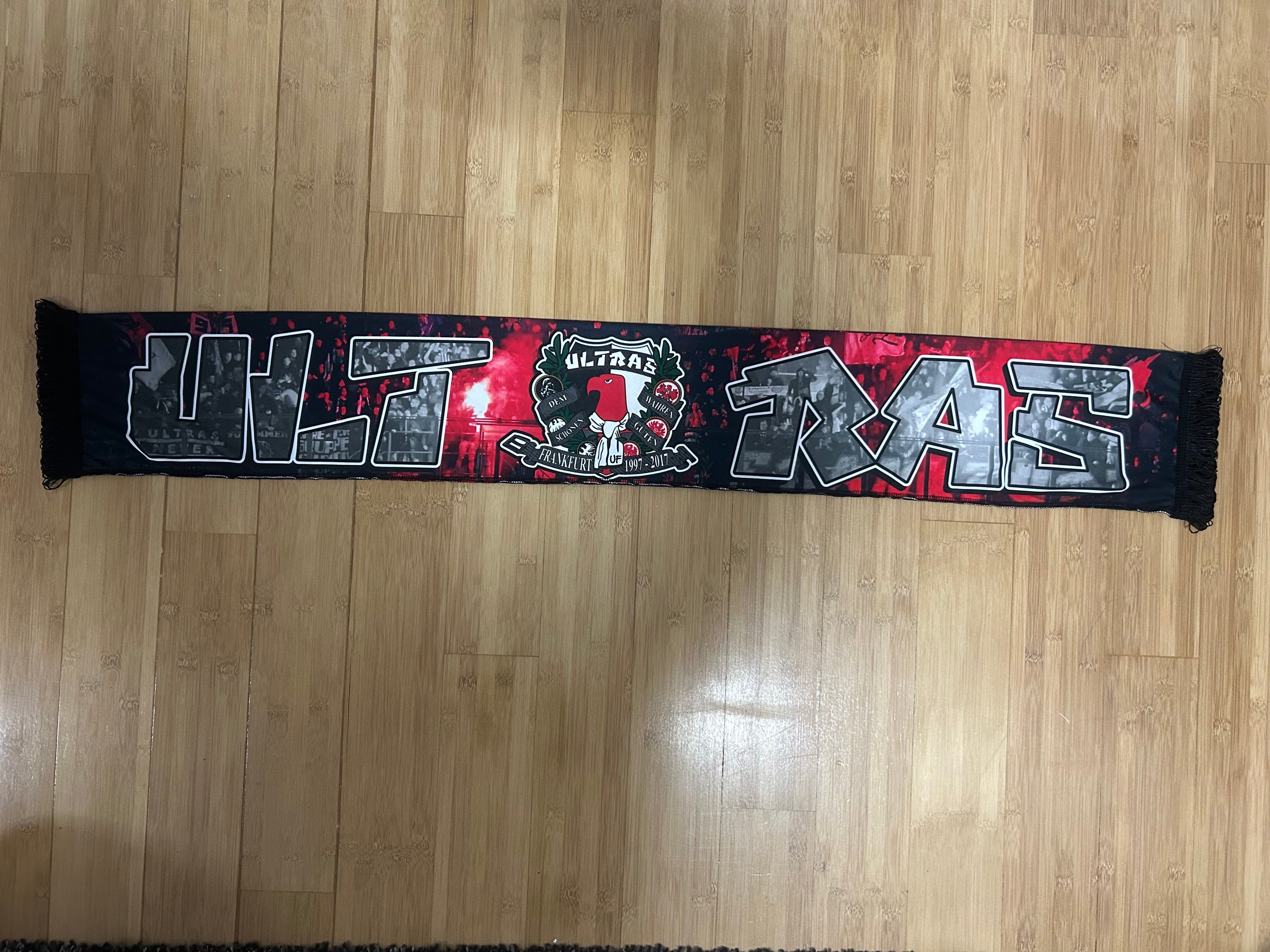 Eintracht Frankfurt - 37 - ULTRAS 20 yahre