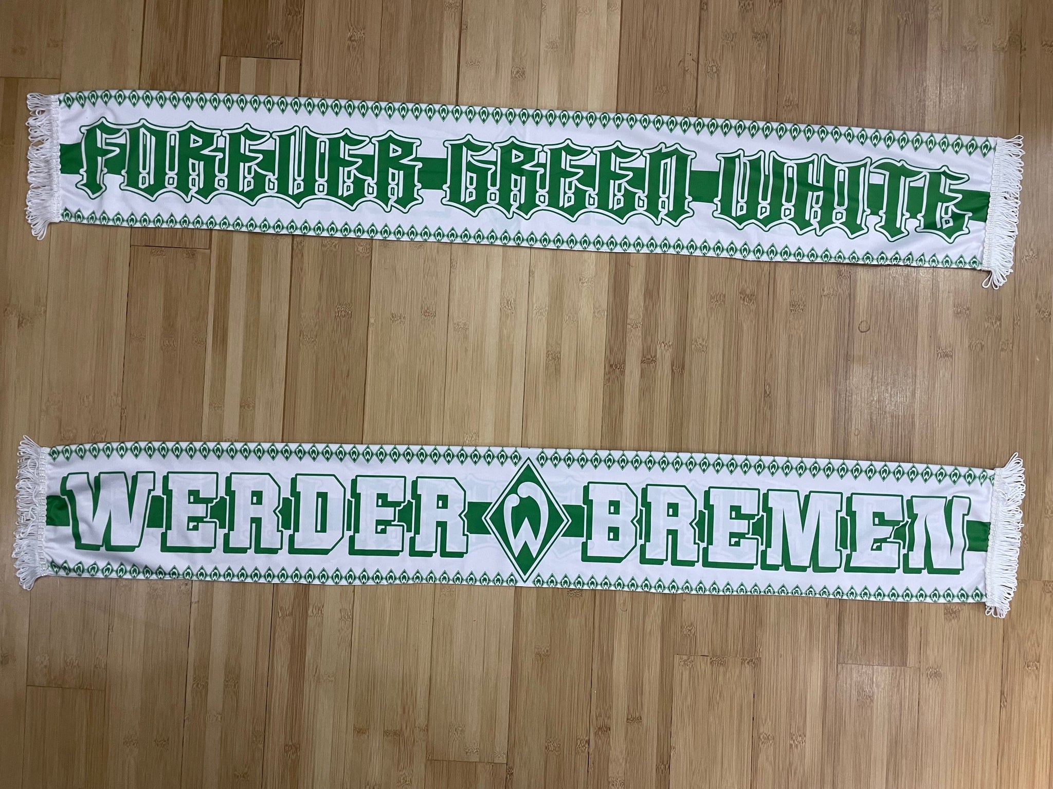 SV Werder Bremen - 10 - FOREVER GREEN WHITE